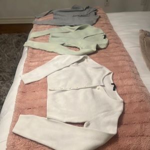 3 Brandy Melville long sleeve tops